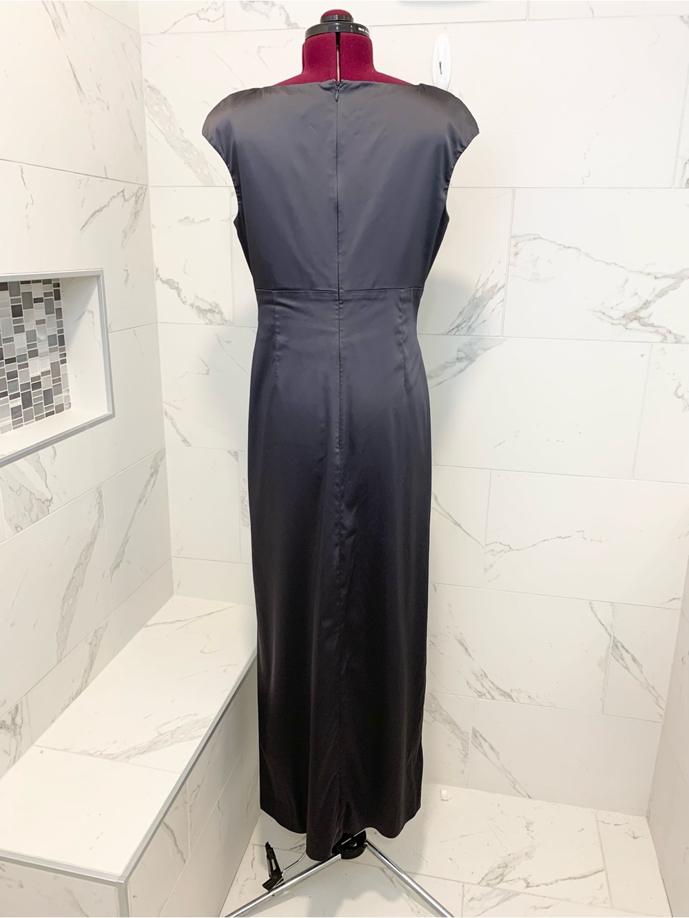 Lauren Ralph Lauren Satin V-Neck Evening Dress Gray 12 - Picture 8 of 16